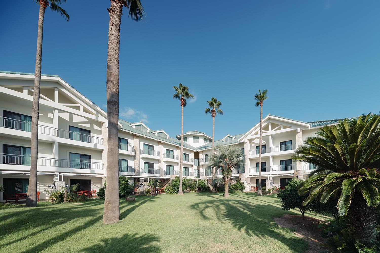 The Suites Hotel Jeju Seogwipo Exterior foto
